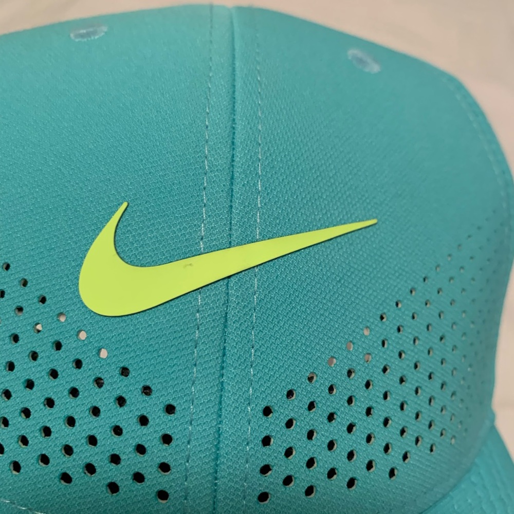 Nike Dri-Fit Adv - Picture 2 of 6